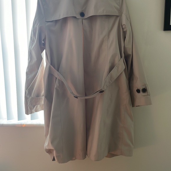 Lands End - Picture 6 of 6